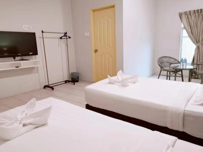 Luna Guesthouse 露娜旅馆 Semporna Esterno foto